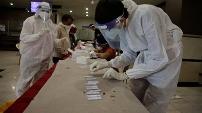 بعد رصدها في 44 دولة.. تعرف على أعراض سلالة كورونا الهندية