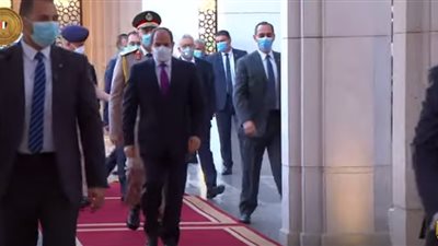 السيسي يصل إلى مسجد الماسة لأداء صلاة عيد الفطر 2021