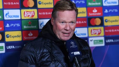 كومان يكشف عن مصيره مع برشلونة