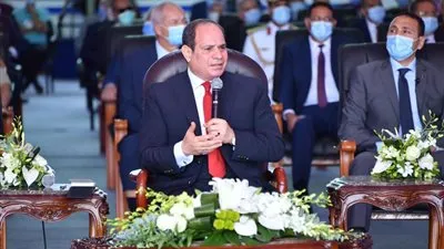 بحث أزمة سد النهضة وافتتاح مشروعات قناة السويس.. نشاط مكثف للرئيس السيسي على مدار الأسبوع