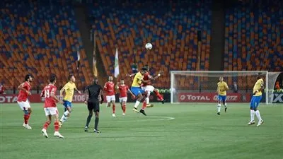 عاجل - تردد القناة المفتوحة الناقلة لمباراة الأهلي ضد صن داونز بدوري أبطال أفريقيا