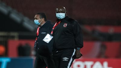 نجم الأهلي السابق يلمح لإمكانية رحيل موسيماني 