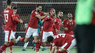 بهدف طاهر.. الأهلي يُنهي الشوط الأول متقدمًا على صن داونز