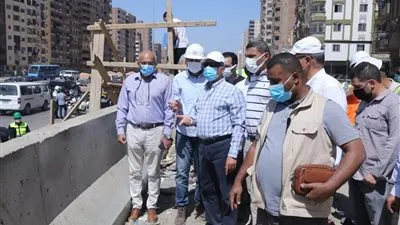 كامل الوزير يطالب بدراسة استغلال المساحات الموجودة أسفل الطريق الدائري