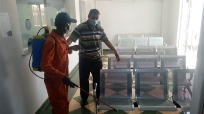 حملة مكبرة لإزالة الإشغالات وغلق 41 منشأة وغرامة فورية لـ 288 مخالفة عدم إرتداء كمامة في أسوان