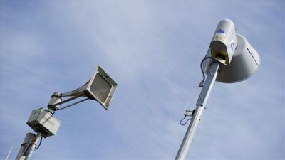 سماع دوي صفارات الإنذار في مناطق قريبة من مدينة حيفا