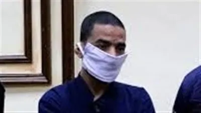 دفاع سفاح الجيزة: مريض نفسي ولازم يتعرض على المصحة