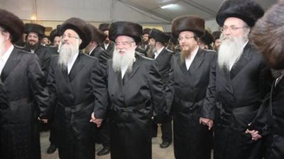 شاهد.. رجال دين يهود ينددون بجرائم الاحتلال ضد الشعب الفلسطيني