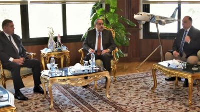 وزيرا قطاع الأعمال والطيران يبحثان مستجدات مشروع 