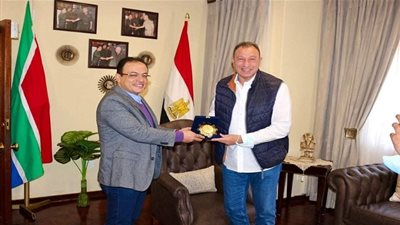 الخطيب يتلقى هدية ثمينة في جنوب إفريقيا