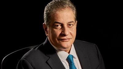 أسامة كمال يعتذر عن استكمال برنامج 