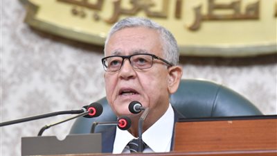 البرلمان يوافق على زيادة الحافز الإضافي للموظفين المخاطبين بقانون الخدمة المدنية وغير المخاطبين