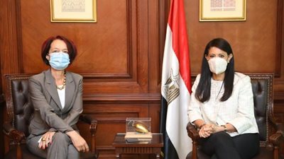 رانيا المشاط تبحث مجالات التعاون مع مسؤول برنامج الأغذية العالمي  