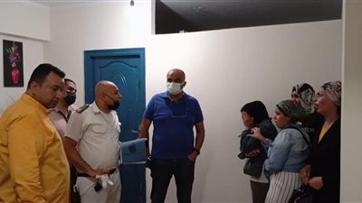 حي الدقي يواصل حملاته لضبط المخالفين