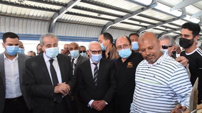 وزير التموين يتفقد سوق العصر بمحافظة بورسعيد