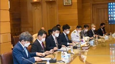 وزير الإنتاج الحربي يناقش سبل تعزيز التعاون مع كوريا الجنوبية في التصنيع المشترك