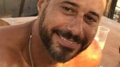 أحمد السعدني يحتفل بتتويج الأهلي بطلا للسوبر الإفريقي