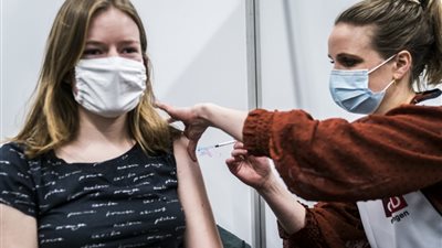 بعد التسجيل.. كيفية تغيير موعد ومكان تلقي لقاح كورونا
