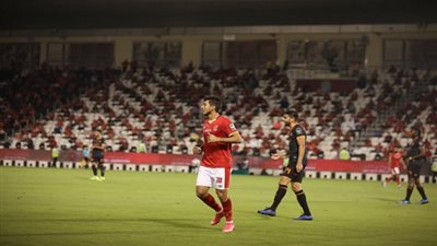 نجم الأهلي يحصل على جائزة أفضل لاعب في السوبر الإفريقي