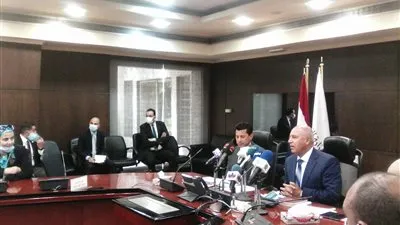 وزير النقل يكشف عن استعدادت الوزارة لاستقبال مسابقة الرجل الحديدي
