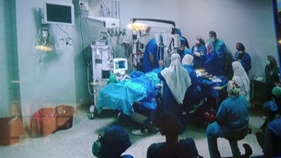 إجراء أول عملية زراعة القرنية بمستشفيات جامعة بنها (صور)