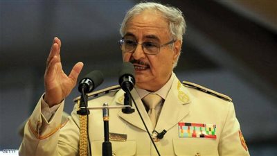 قائد الجيش الليبي خليفة حفتر: لا يوجد سلام مع الإرهاب والمرتزقة (فيديو)