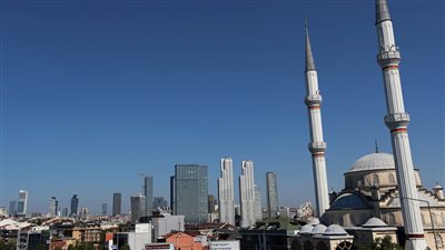 تركيا تسجل 6493 إصابة و122 وفاة جديدة بفيروس كورونا