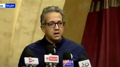 وزير الآثار يوجه رسالة طمأنة إلى السائحين