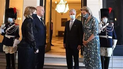 إطلالة زوجة قيس سعيد في بروكسيل تثير جدلا