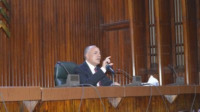 وزير الري يستعرض الموقف المائي الذي تواجهها مصر وعلى رأسها سد النهضة 