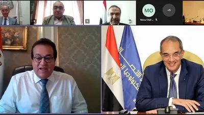 وزيرا التعليم العالى والاتصالات يشهدان توقيع بروتوكول لإنشاء مركز إبداع مصر الرقمية 