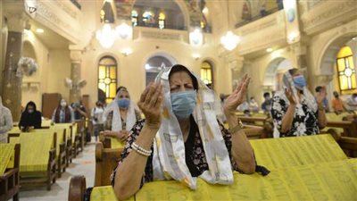 ننشر خطوات حجز الصلاة في الكنائس بعد إلزام 