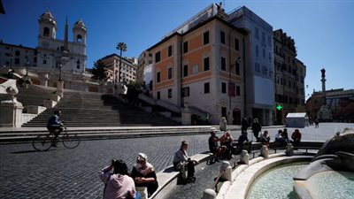 إيطاليا تسجل 907 إصابات و36 وفاة جديدة بكورونا