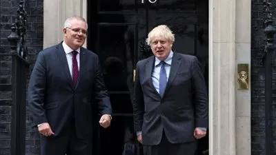 بريطانيا وأستراليا تعلنان عن اتفاق تجارة حرة.. وجونسون يشيد بـ