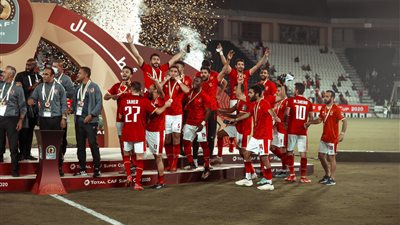 الأهلي يلجأ لحل سحري من أجل حسم الصفقة السوبر