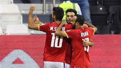 بعثة الأهلي تصل مطار القاهرة استعدادا للسفر لتونس