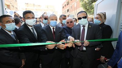 محافظ القليوبية ورئيس البريد ورئيس اتصالات النواب يفتتحون ثلاثةَ مكاتب بريد بطوخ بعد تطويرها 