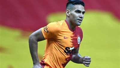 غلطة سراي يعلن إصابة فالكاو بفيروس كورونا