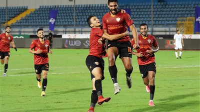 صالح جمعة يزين قائمة سيراميكا كليوباترا لمواجهة المصري البورسعيدي في الدوري
