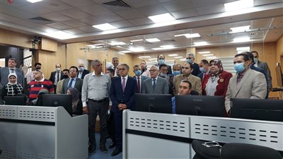 محافظ بورسعيد وأعضاء 