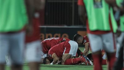 مفاجأة.. الأهلي يُحدد سعر بيع القاطرة البشرية