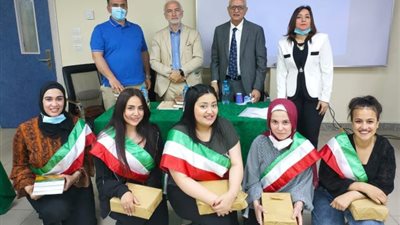 رئيس جامعة القاهرة ووفد صندوق السكان بالأمم المتحدة يتفقدون وحدة التعامل مع المعنفات (صور)