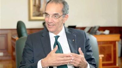 وزير الاتصالات: سنناور بسيارات البريد المتحركة في الأماكن المزدحمة