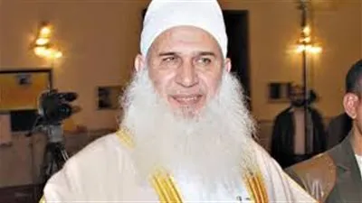 بلاغ يطالب بإدراج محمد حسين يعقوب على قوائم الكيانات الإرهابية ومنعه من مغادرة البلاد