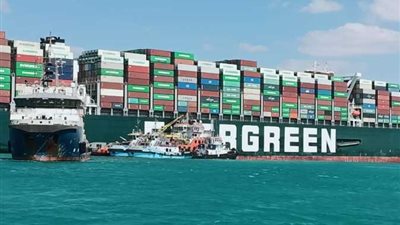 رئيس قناة السويس يزف بشرى سارة عن مفاوضات الهيئة مع شركة ايفرجرين بشأن التعويضات 