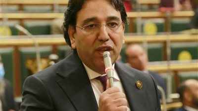 برلماني يطالب بحصر الأراضي غير المستغلة لإنشاء مناطق صناعية ومشروعات قومية بالمحافظات