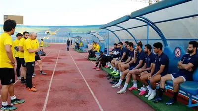 تاكيس جونياس يُعلن قائمة بيراميدز لمواجهة الأهلي في الدوري 