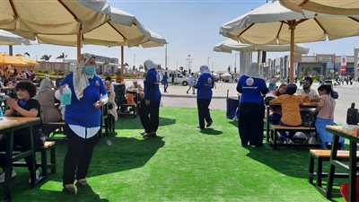 الدفع بـ10 سيارات إسعاف و6 عيادات متنقلة للتأمين الطبي لمعرض الكتاب (صور) 