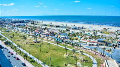 خلال 7 سنوات.. قاطرة تنمية في محافظة بورسعيد تحت قيادة السيسي (صور)