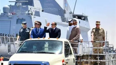 لواء بحري يكشف أهمية المساحة الكبيرة لقاعدة 30 يوليو البحرية (فيديو)